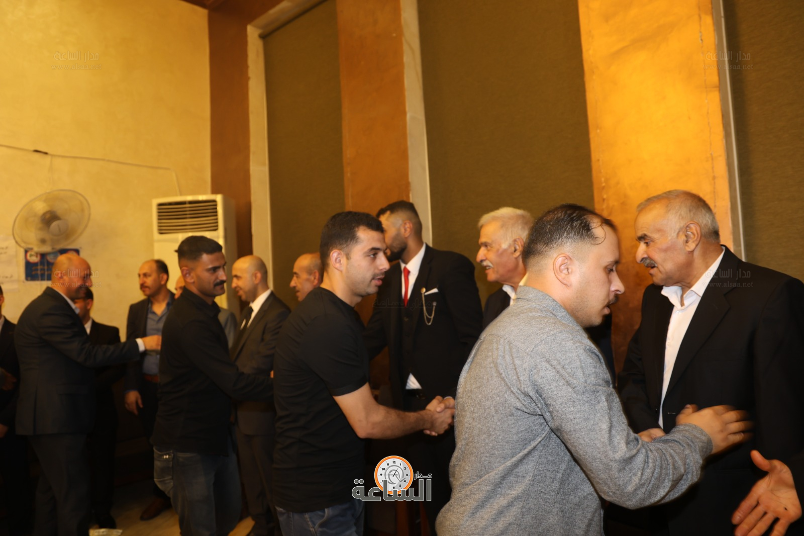 Madar Al-Saa Images 0.5779153642473207