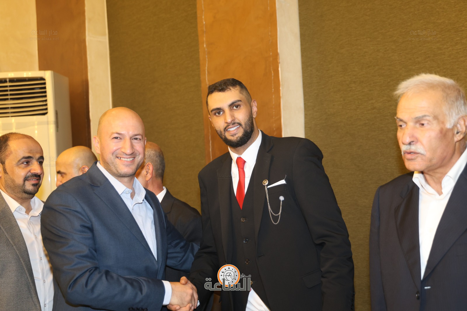 Madar Al-Saa Images 0.30774305676942937