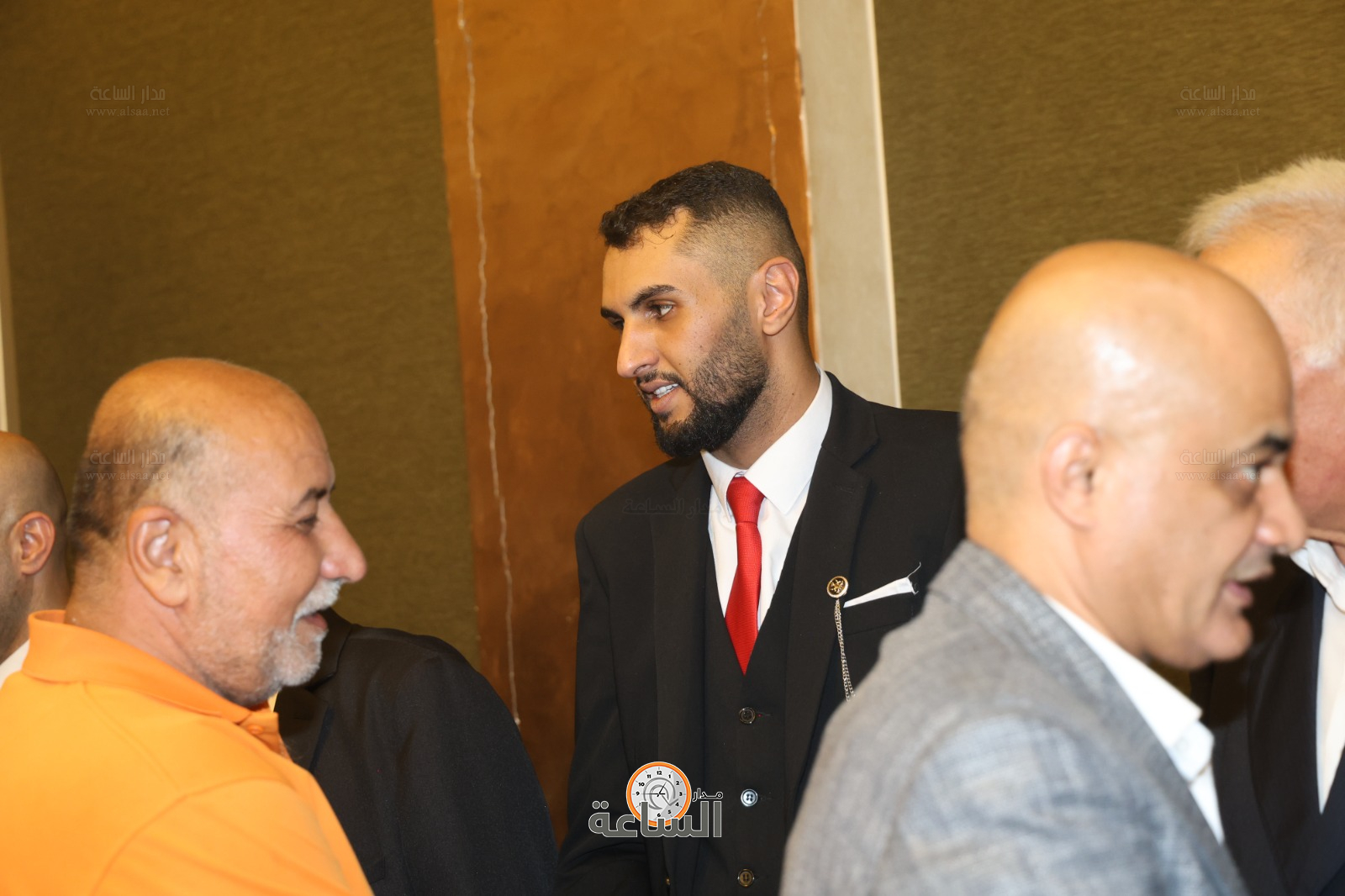 Madar Al-Saa Images 0.5183292012332967