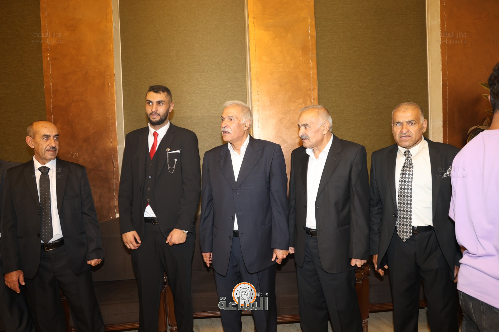 Madar Al-Saa Images 0.024212810335556