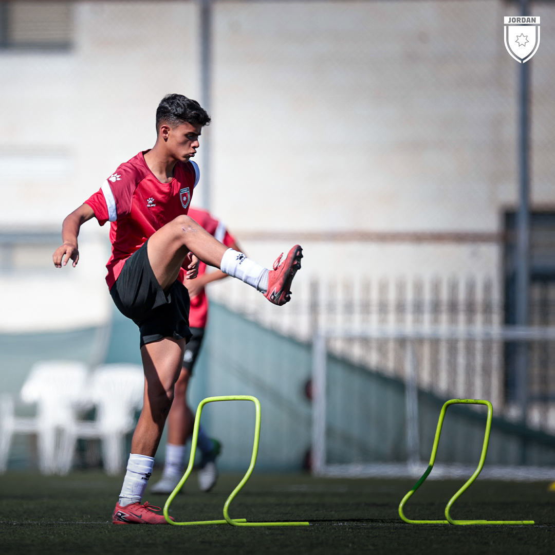 Madar Al-Saa Images 0.39425877343788873