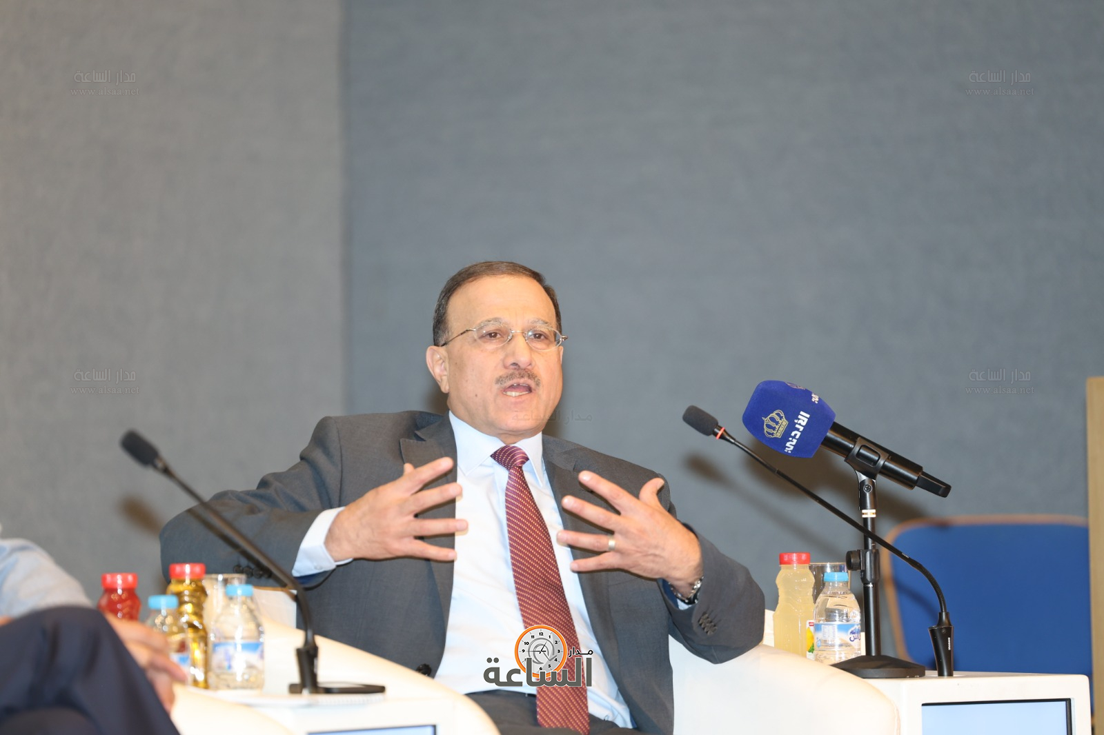 Madar Al-Saa Images 0.4218700176086987