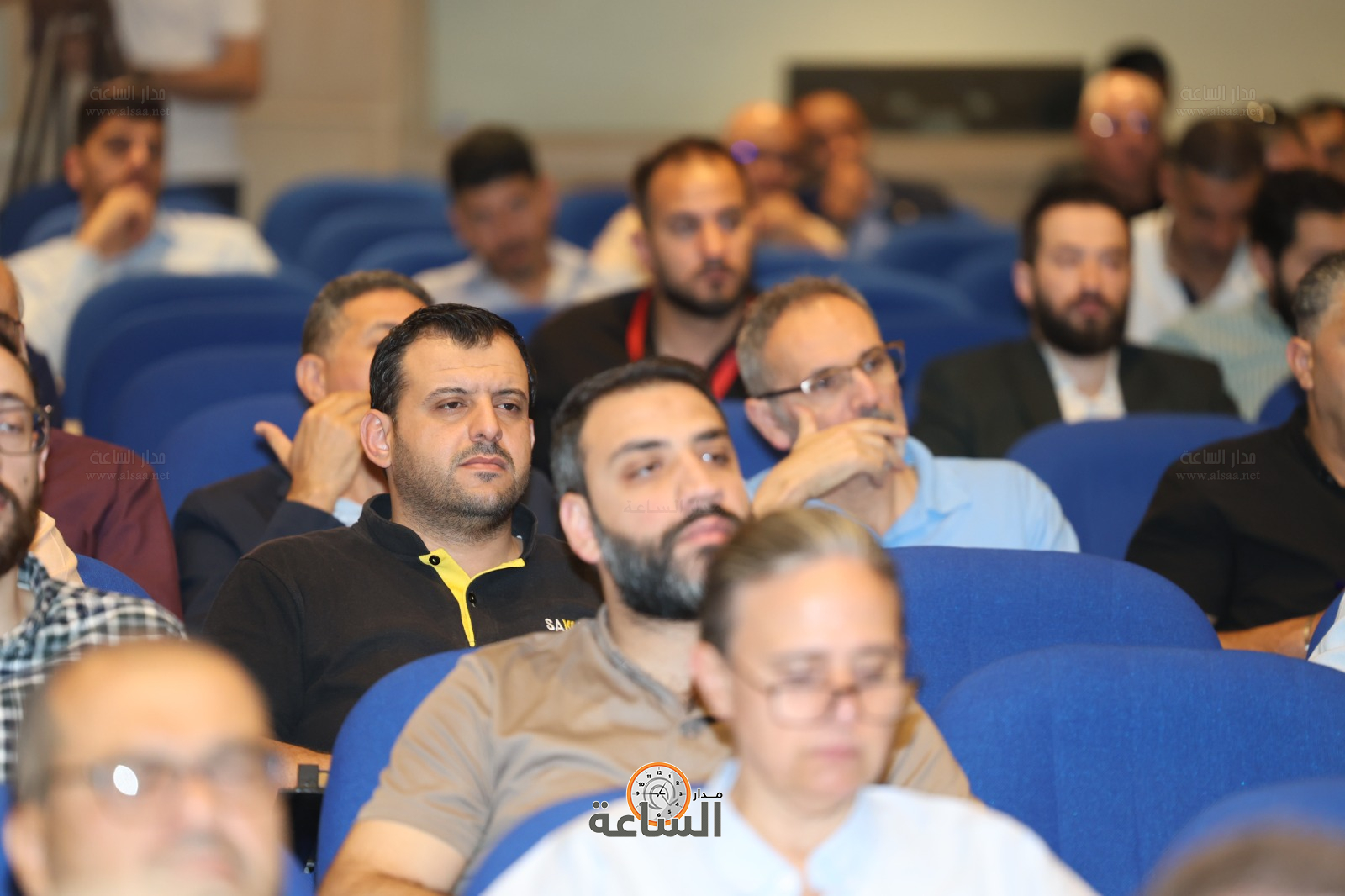 Madar Al-Saa Images 0.5642606040490931