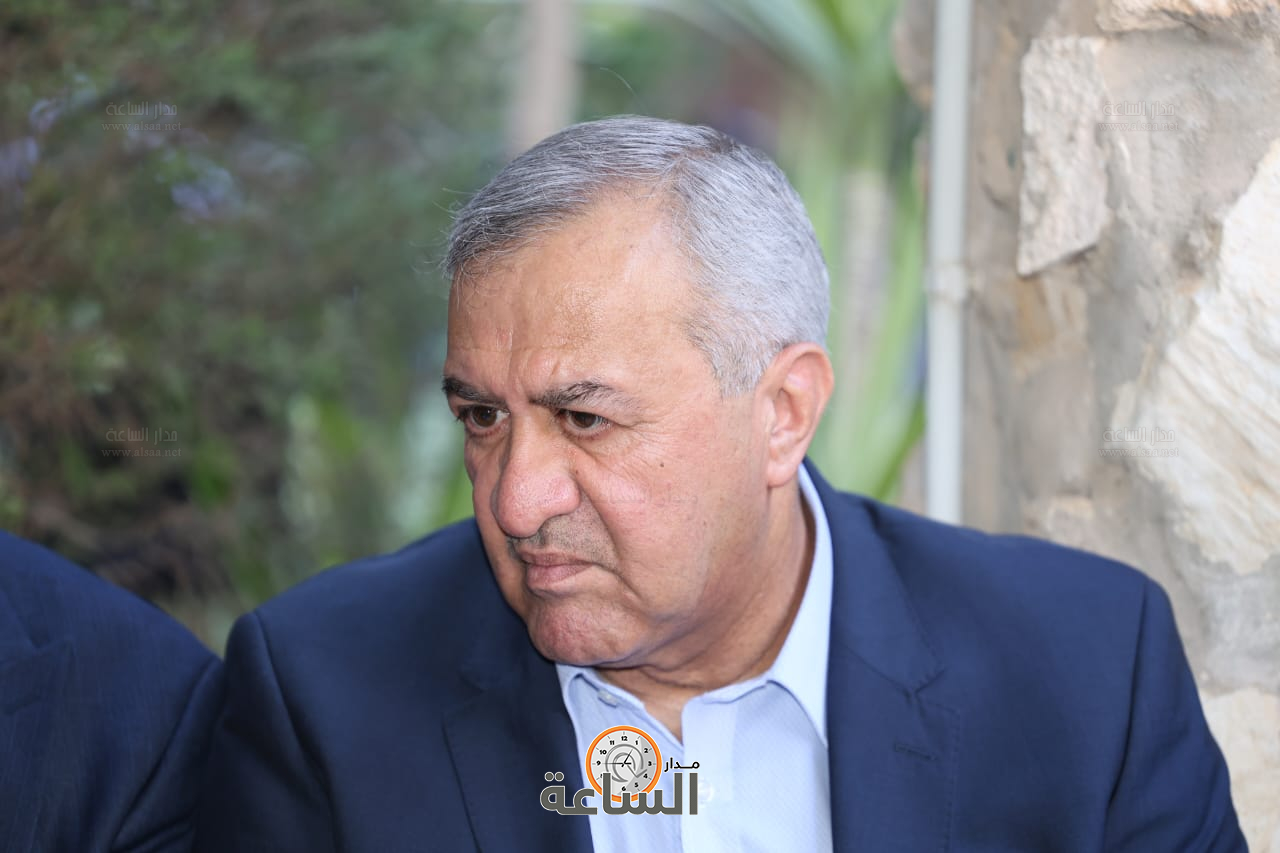 Madar Al-Saa Images 0.5682213194554225