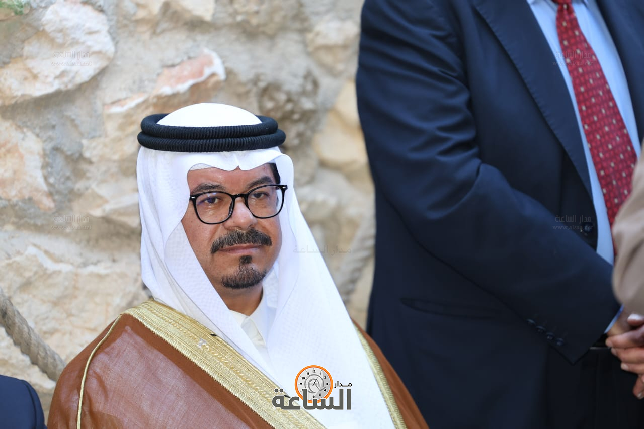 Madar Al-Saa Images 0.009685209616374535