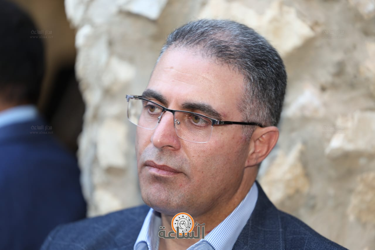 Madar Al-Saa Images 0.18710353411751535