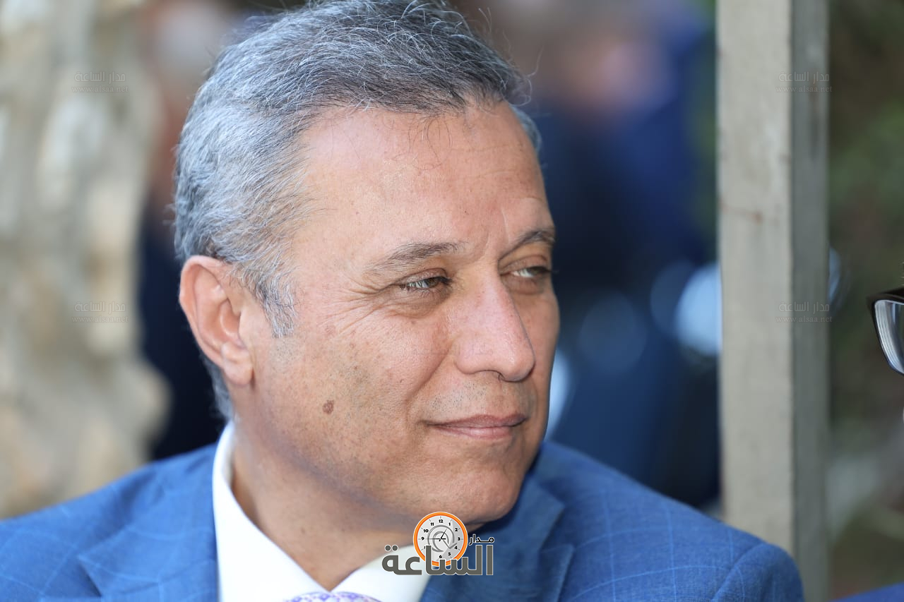 Madar Al-Saa Images 0.25823226245841413