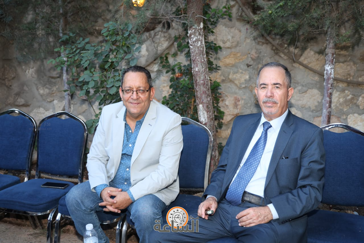 Madar Al-Saa Images 0.3432461830041199