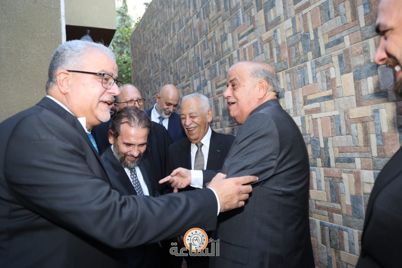 Madar Al-Saa Images 0.2082201206291957