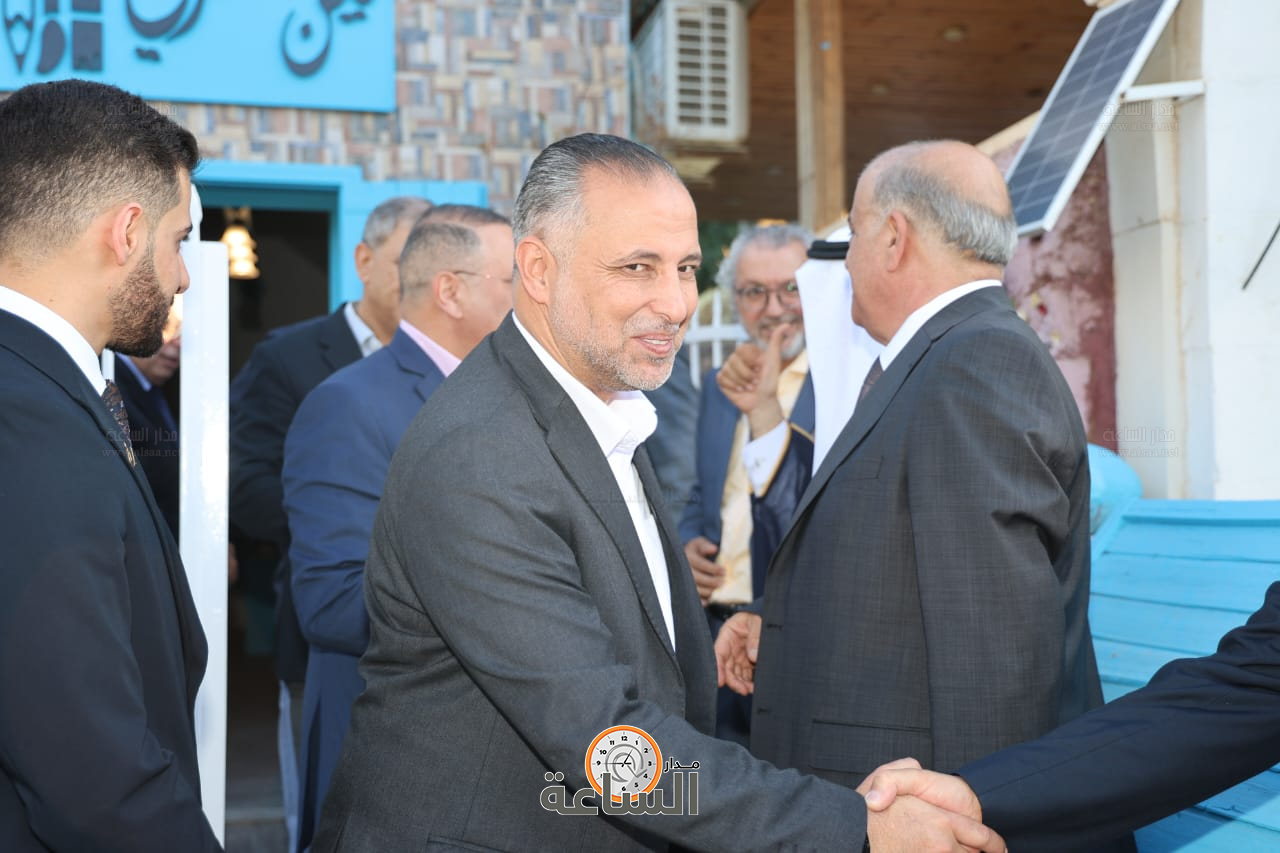 Madar Al-Saa Images 0.2869821722746315