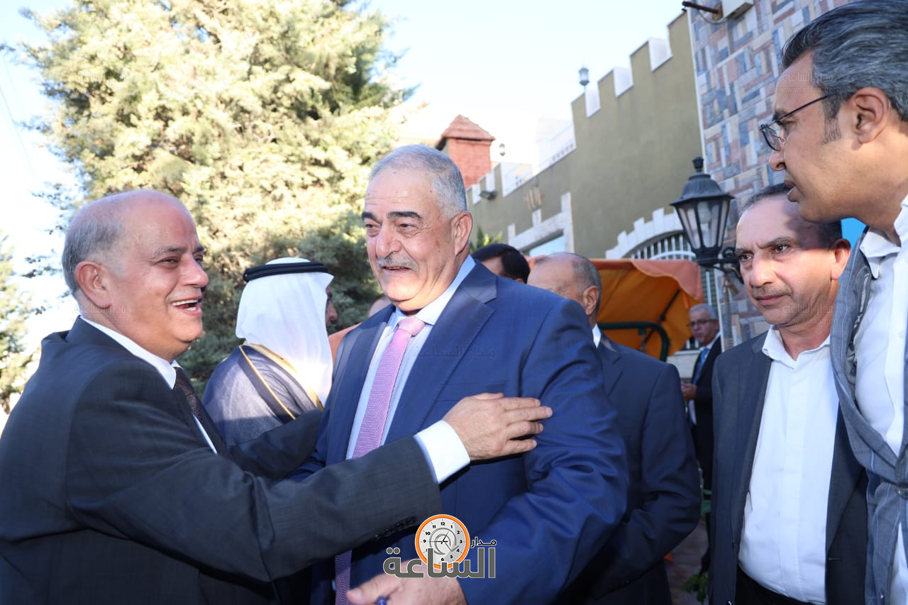 Madar Al-Saa Images 0.41209068664577775