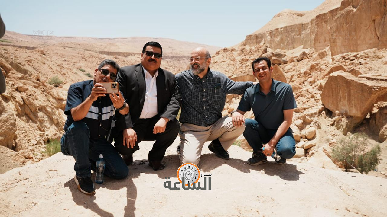 Madar Al-Saa Images 0.9674544144344559