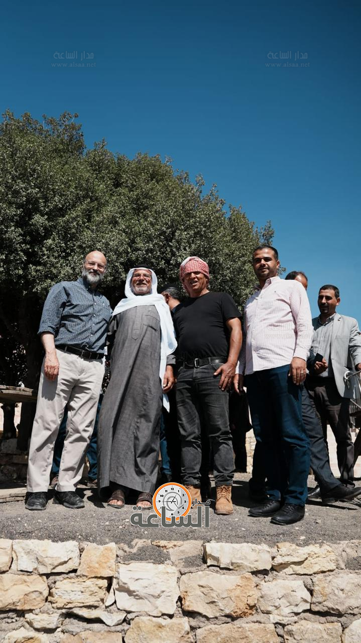 Madar Al-Saa Images 0.2560555300184416