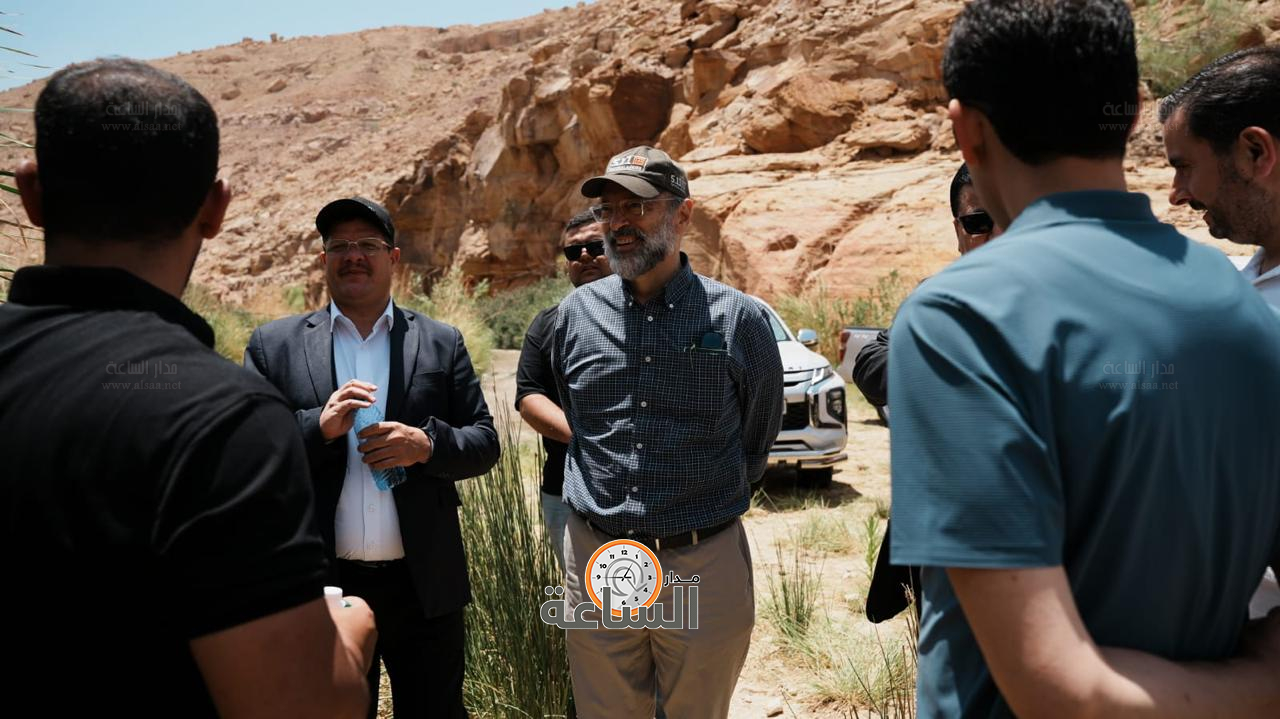 Madar Al-Saa Images 0.7280346645437921