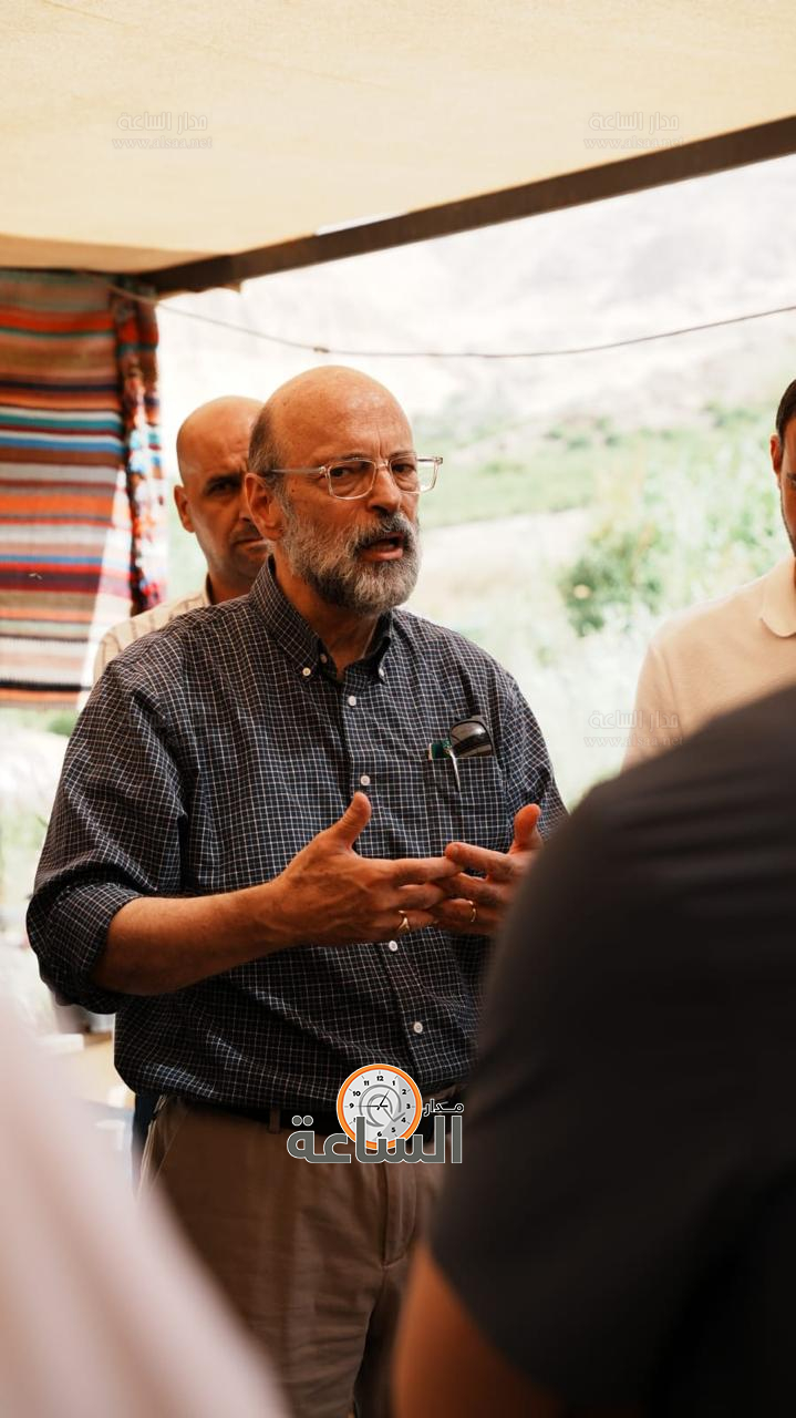 Madar Al-Saa Images 0.7700264047842879