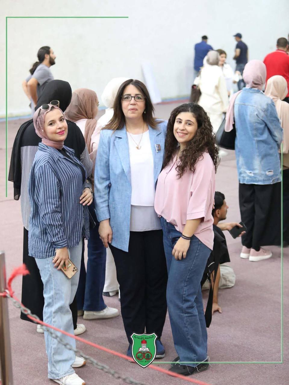 Madar Al-Saa Images 0.35185020413189494