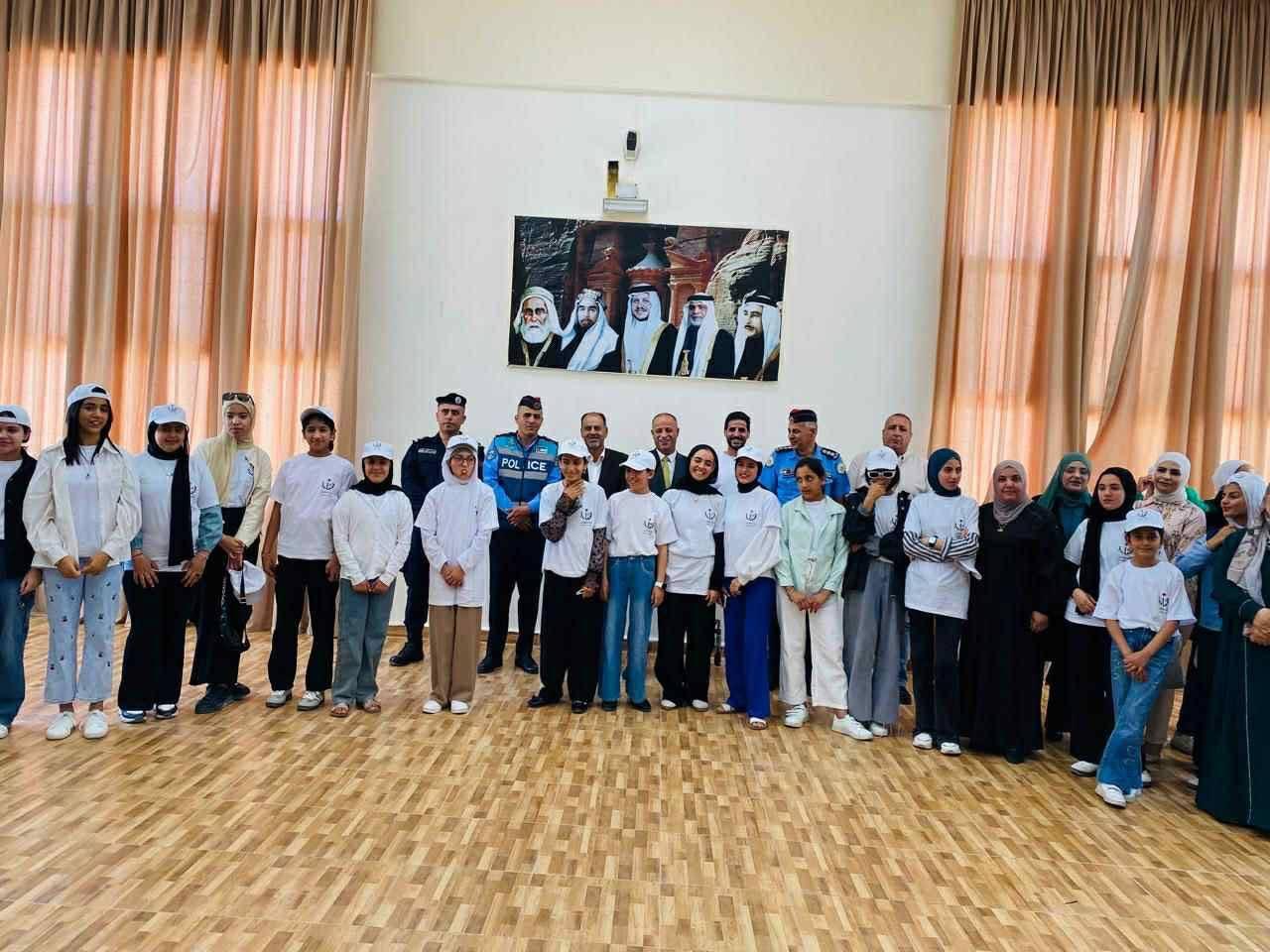 Madar Al-Saa Images 0.9583822641730538