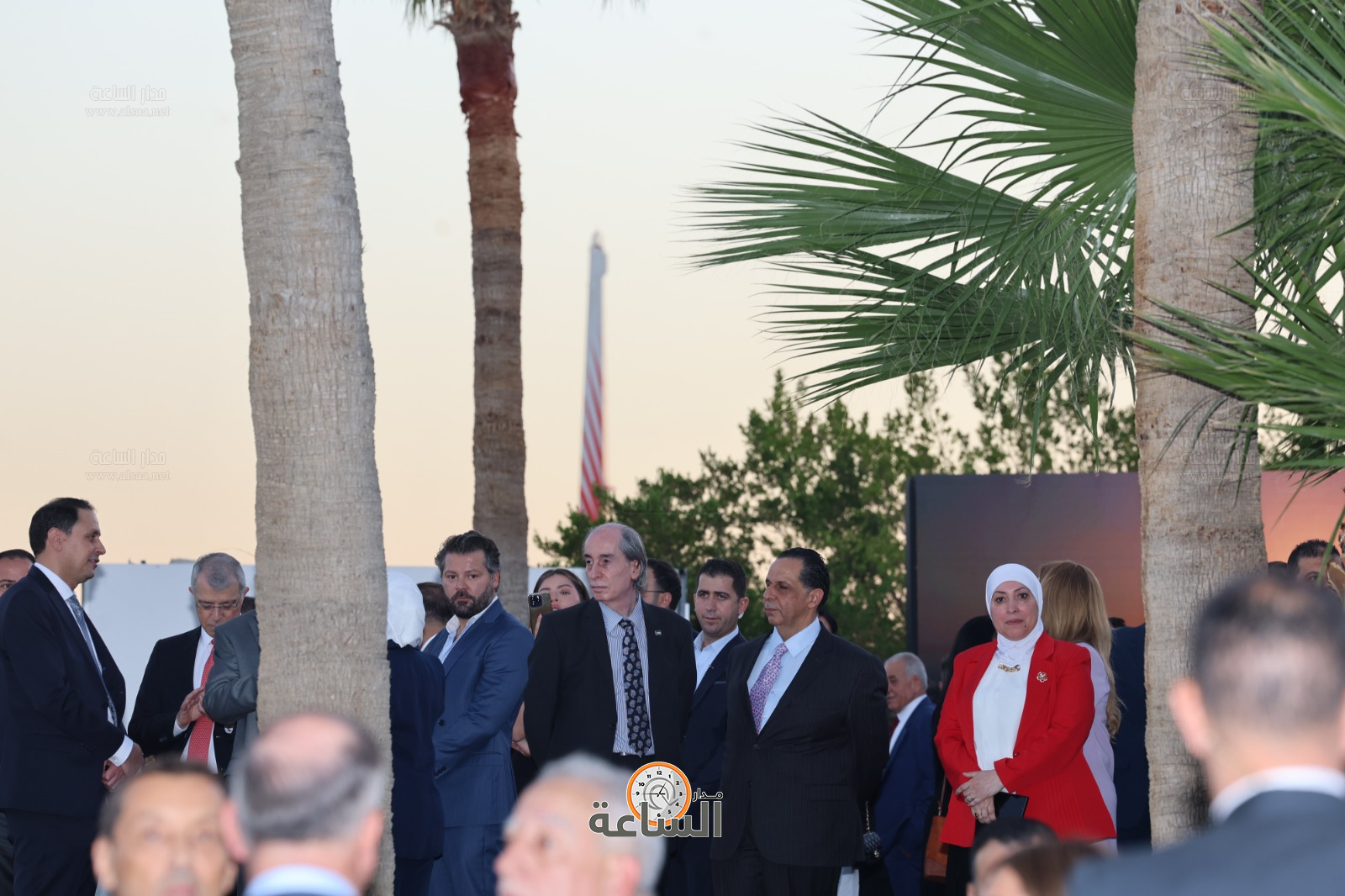 Madar Al-Saa Images 0.027330952155853794