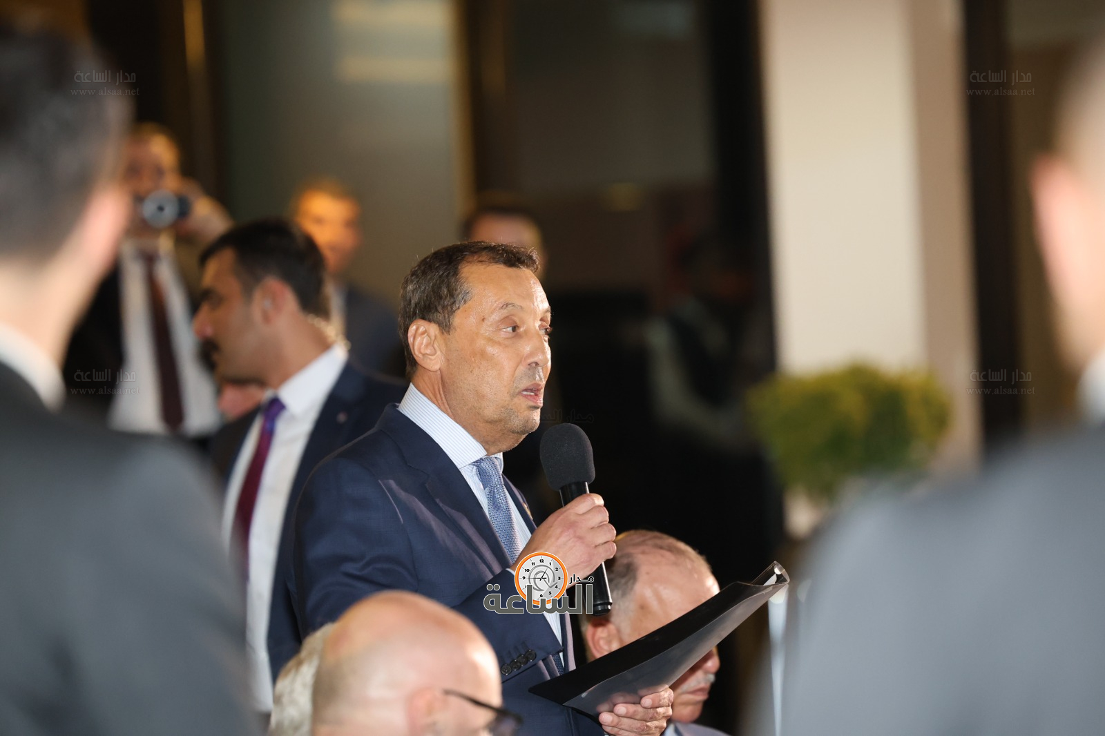 Madar Al-Saa Images 0.3273746011257317