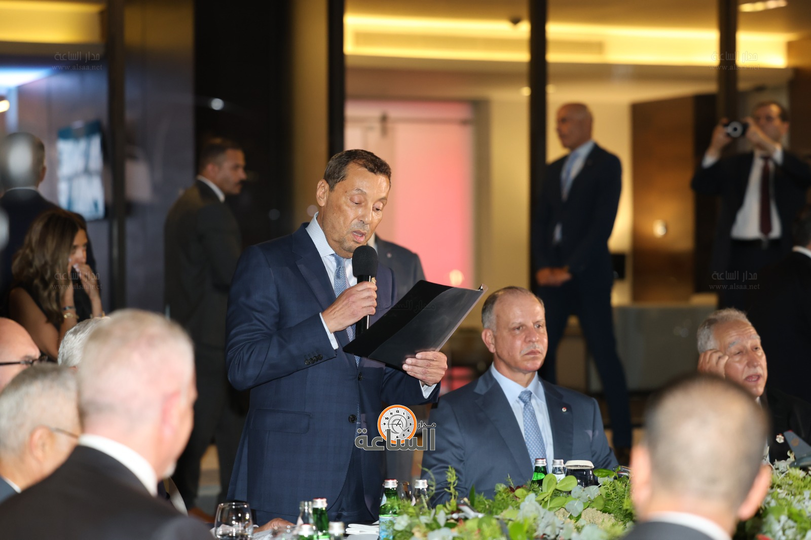 Madar Al-Saa Images 0.14037511449133966