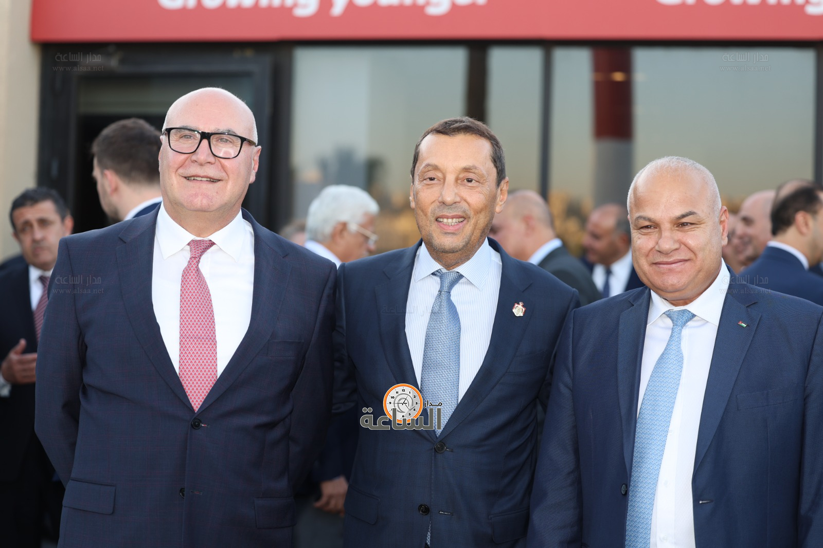 Madar Al-Saa Images 0.8709026373739506