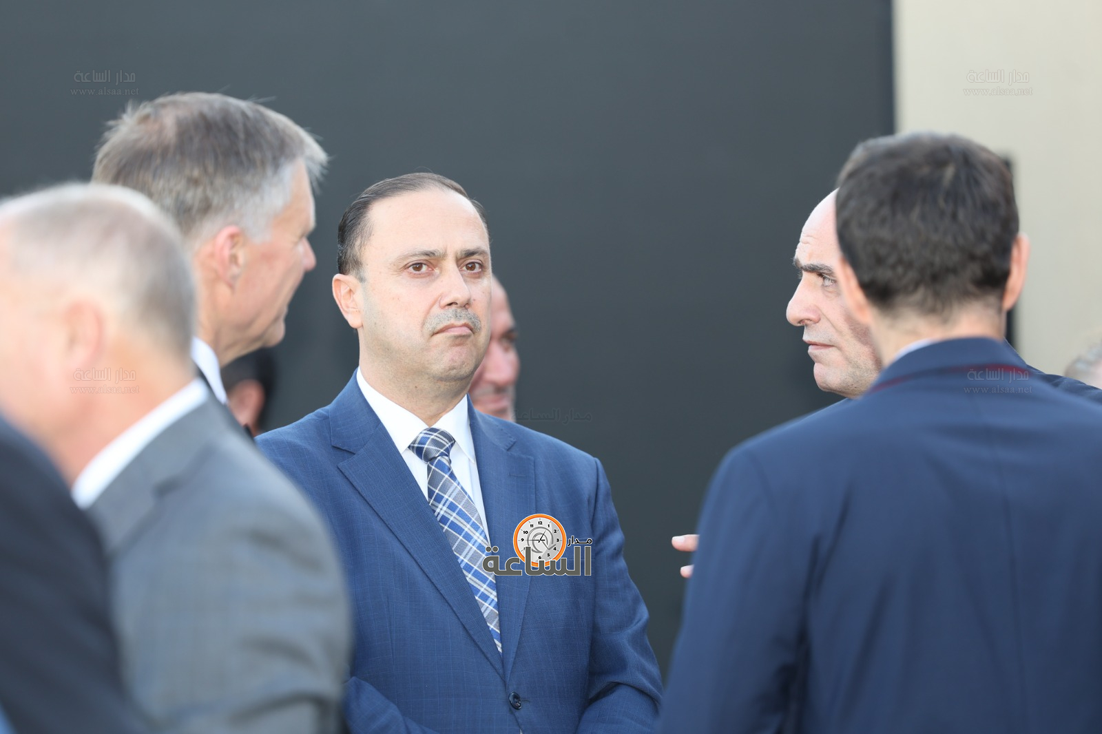 Madar Al-Saa Images 0.07194235553192363