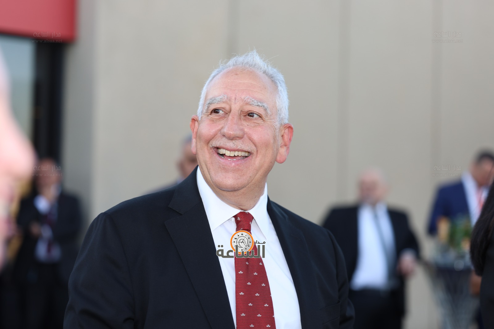 Madar Al-Saa Images 0.7606118177271725