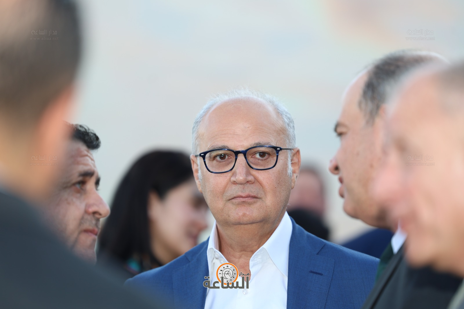 Madar Al-Saa Images 0.675120553089382