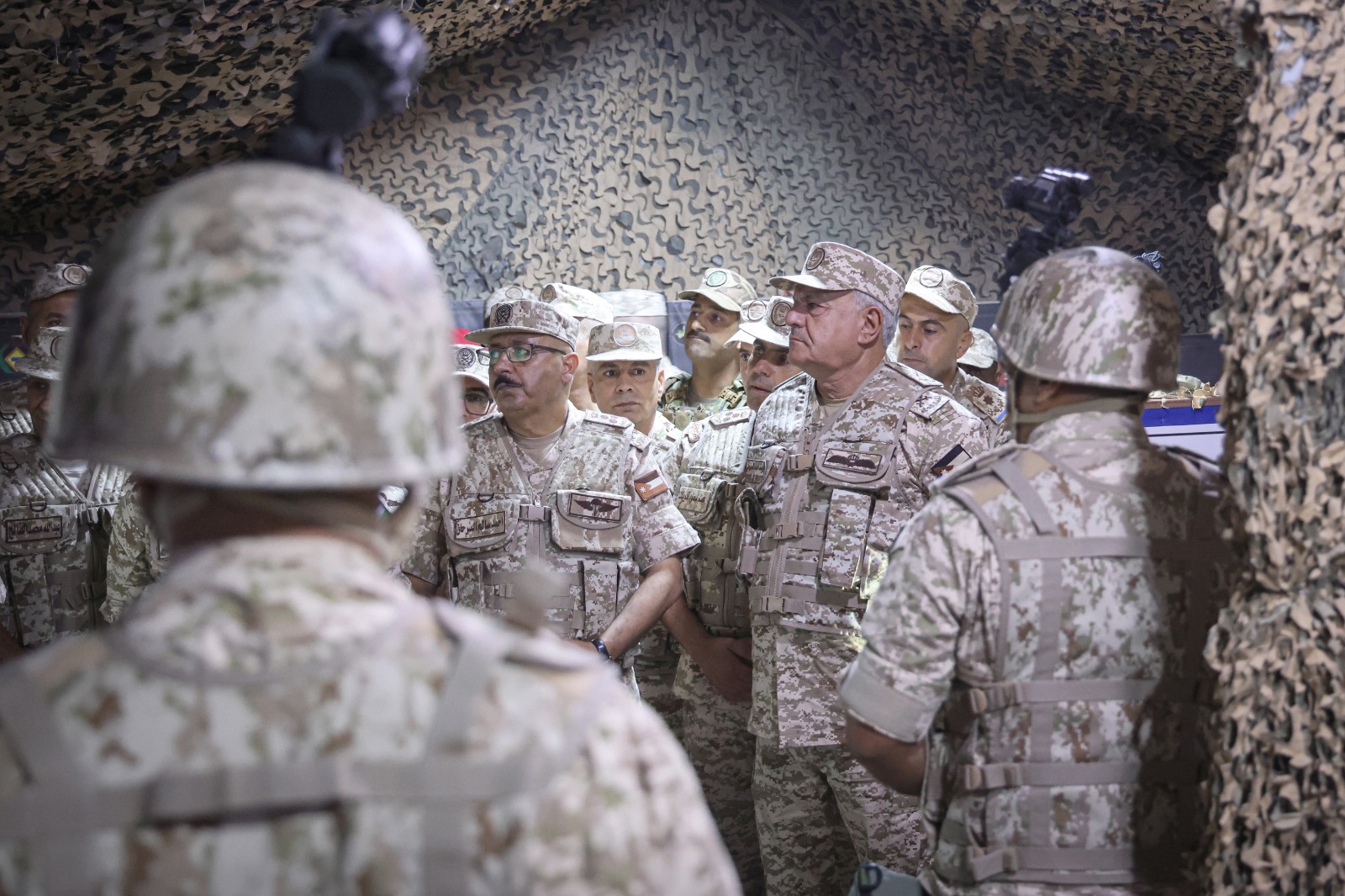 Madar Al-Saa Images 0.46303110642177625