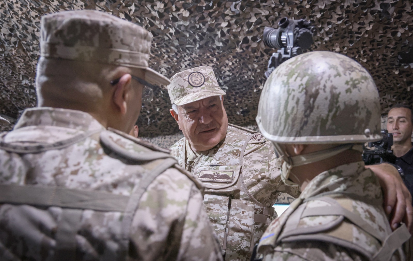 Madar Al-Saa Images 0.4567926926515651