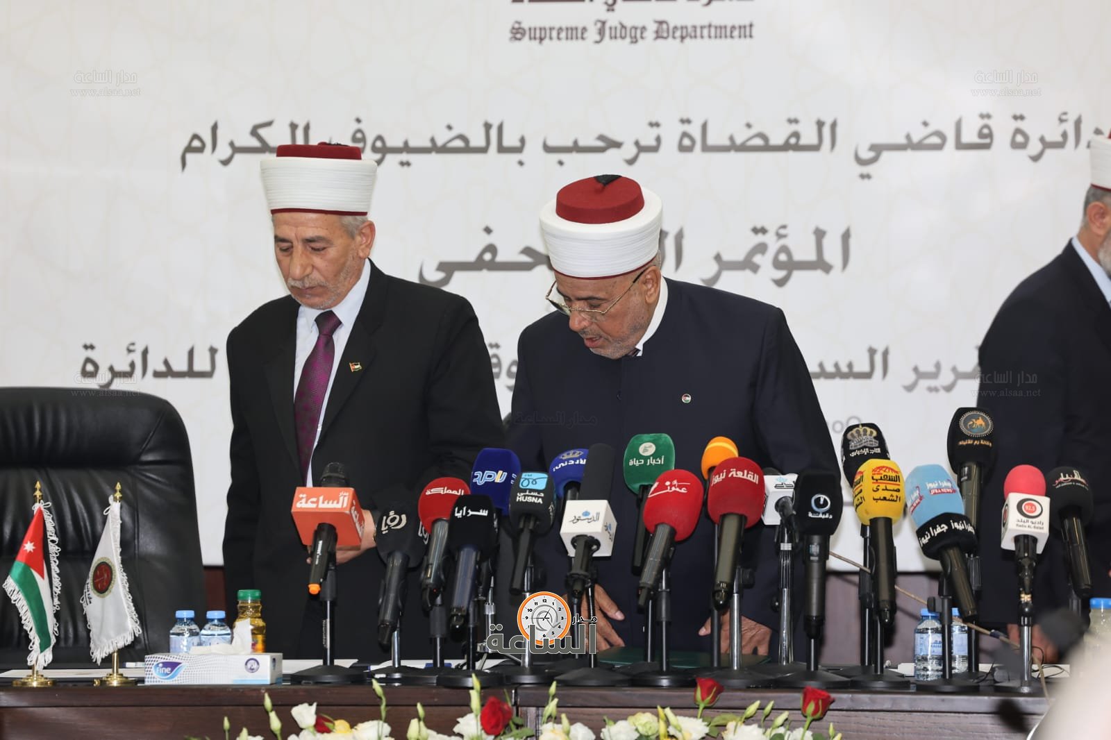 Madar Al-Saa Images 0.7129037596743489