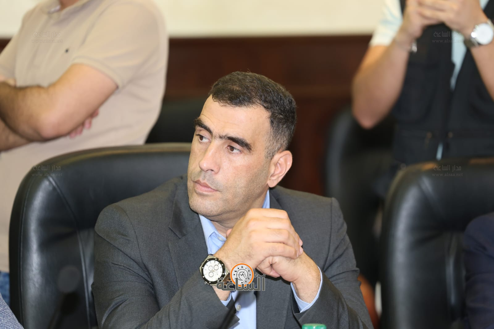 Madar Al-Saa Images 0.8464369620969264