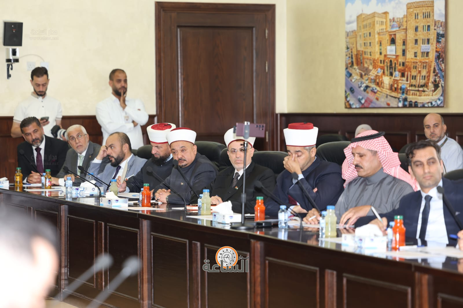 Madar Al-Saa Images 0.9497465467775252