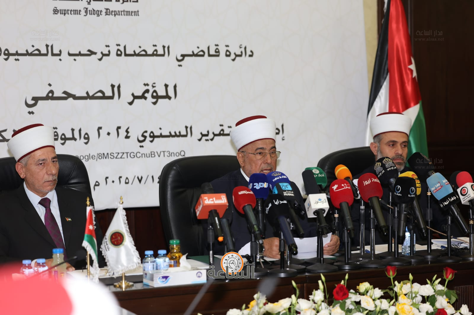 Madar Al-Saa Images 0.8421695797508513