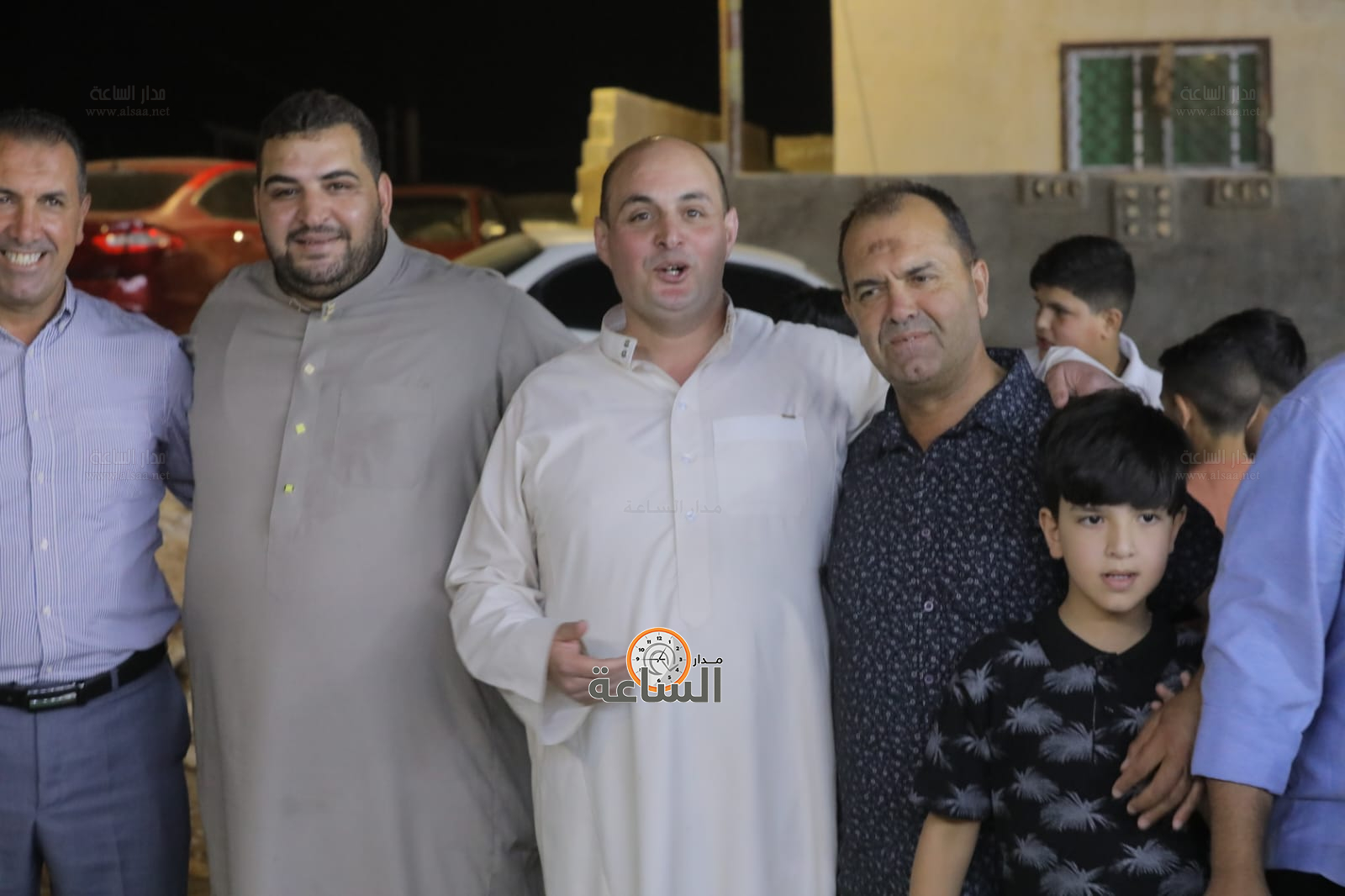 Madar Al-Saa Images 0.779642350038044