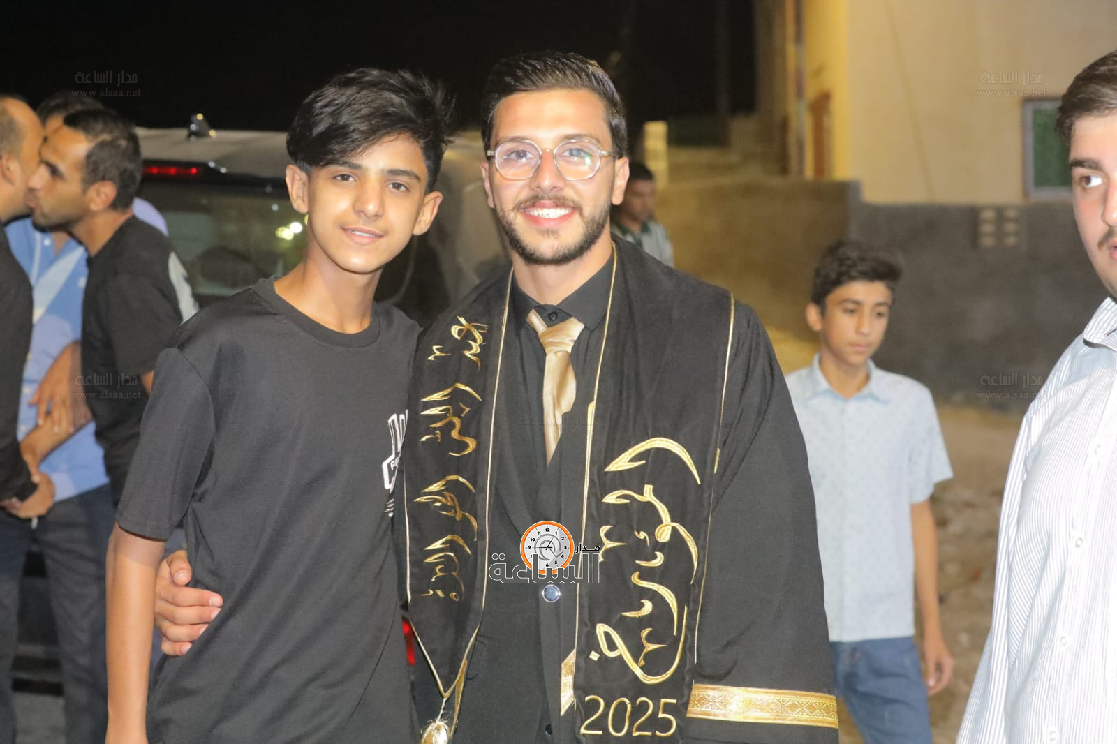 Madar Al-Saa Images 0.16091346181914423