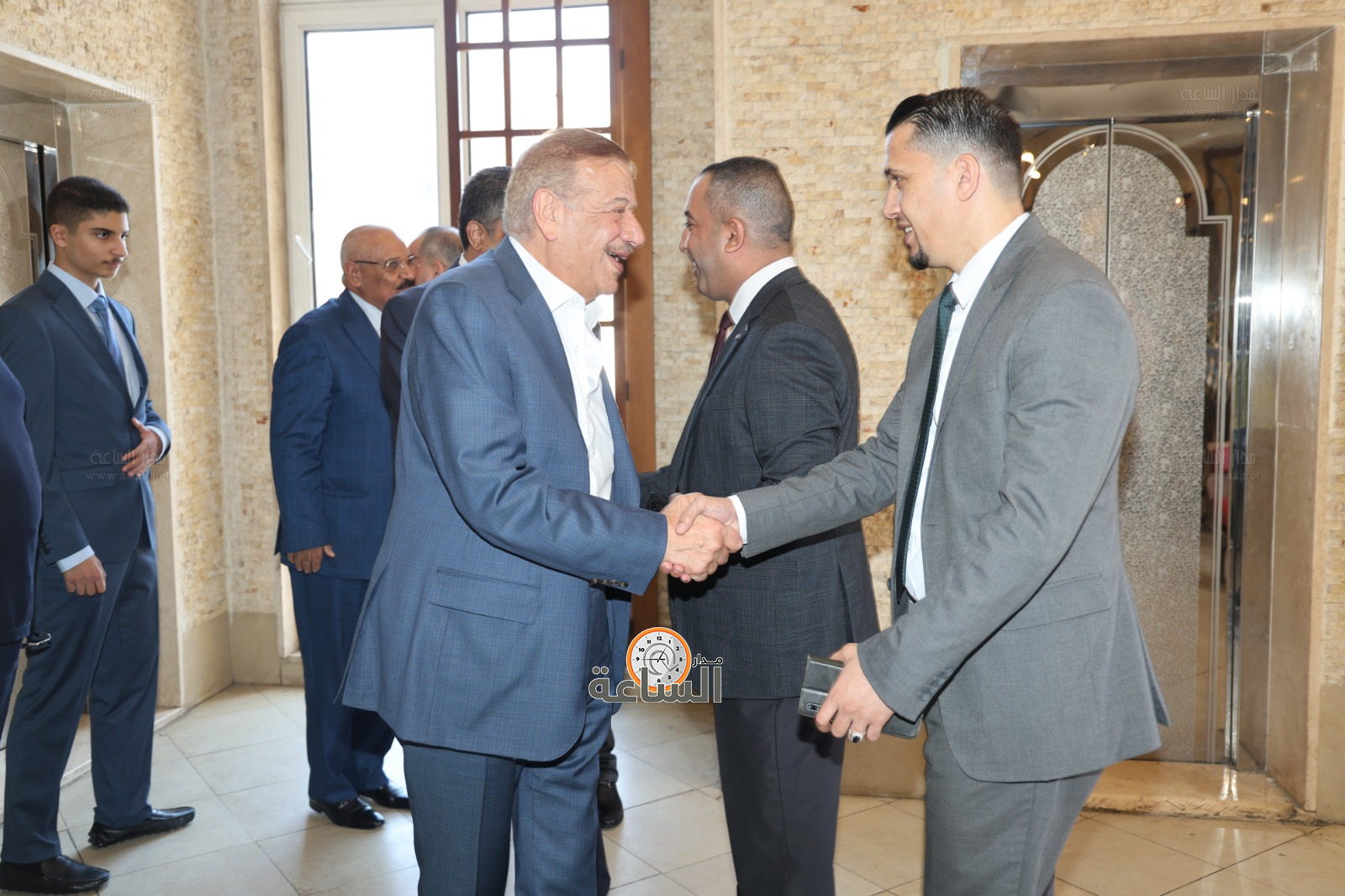 Madar Al-Saa Images 0.006234397426202132