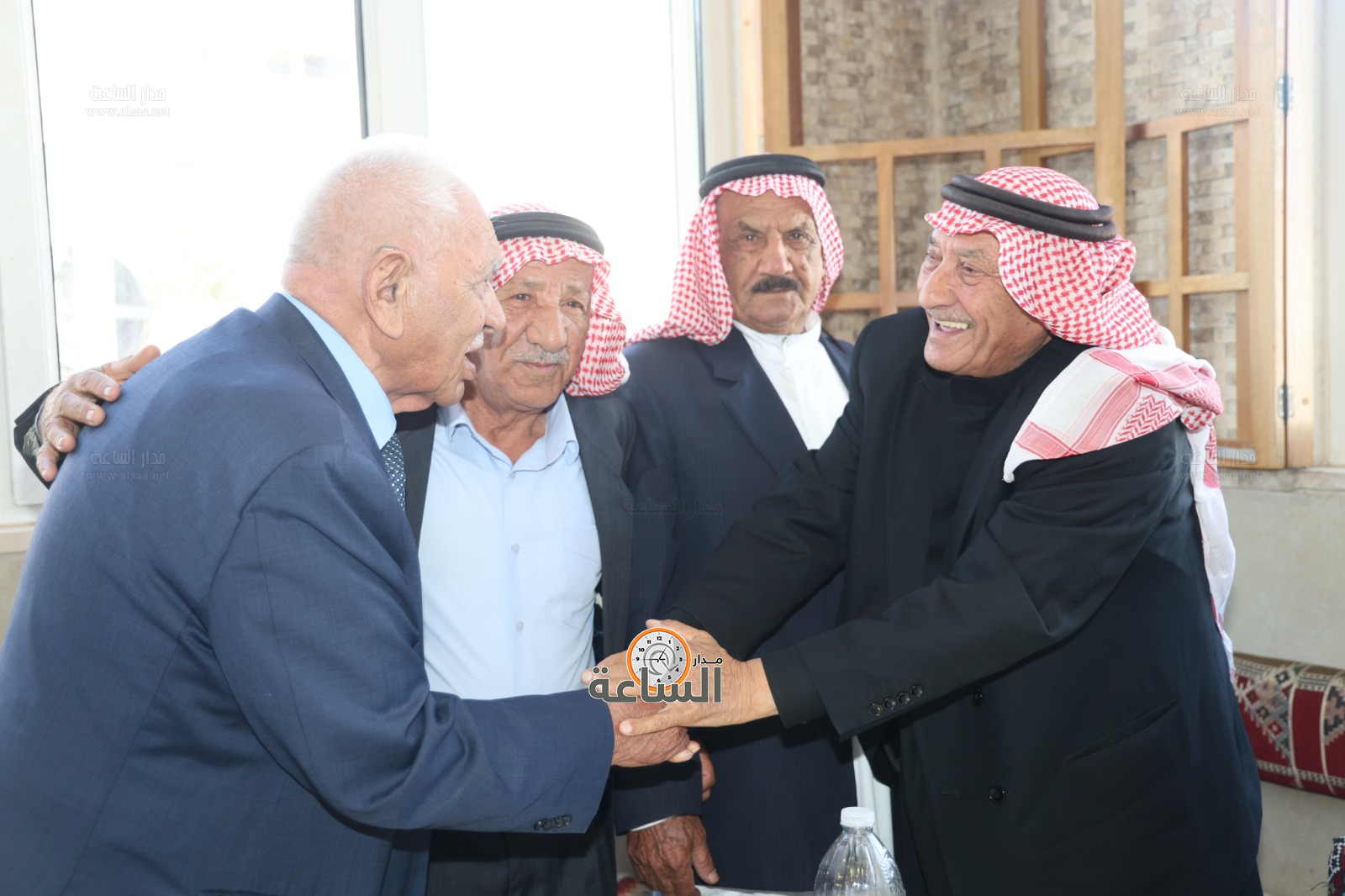 Madar Al-Saa Images 0.5584261215204016