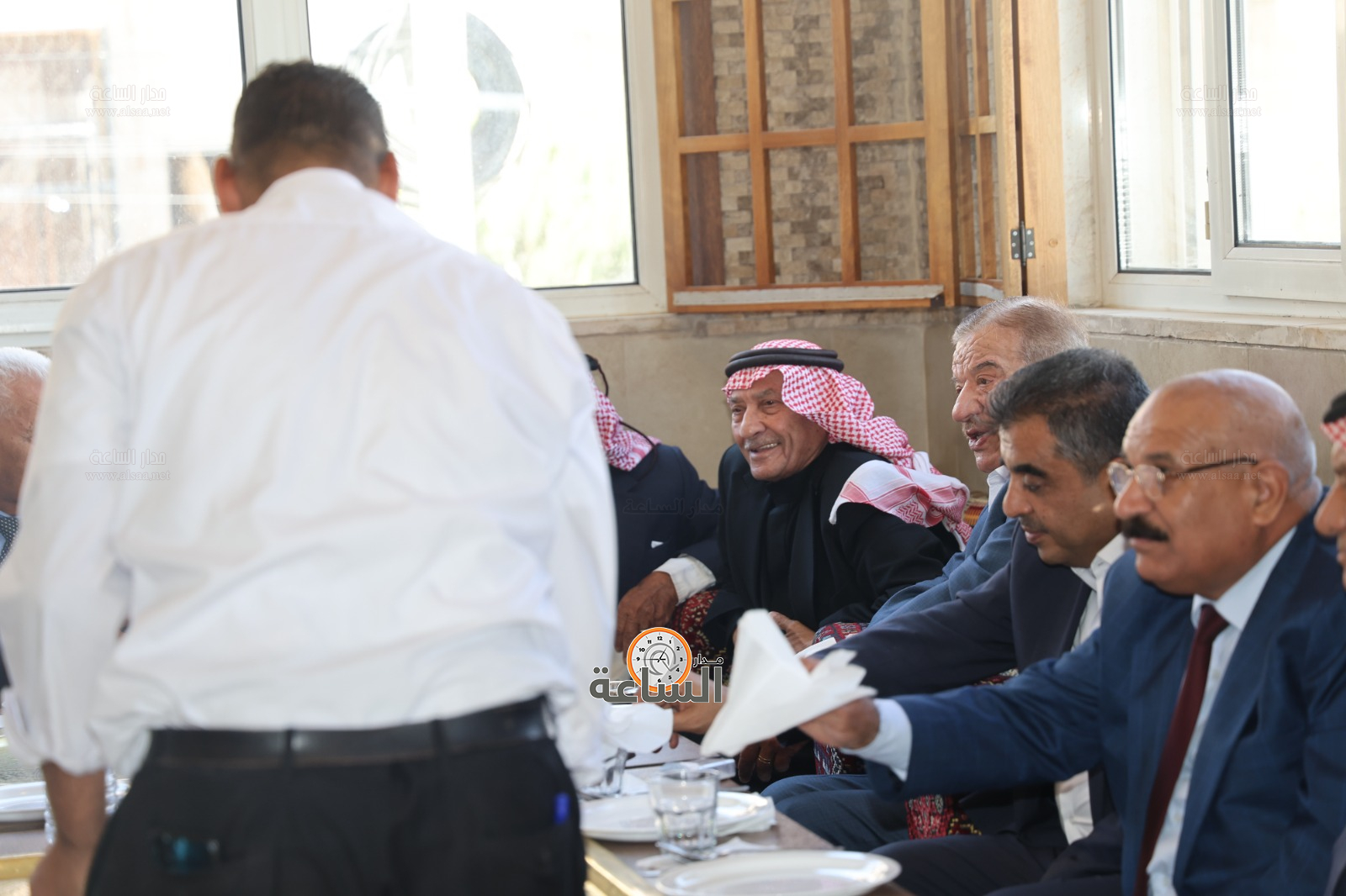 Madar Al-Saa Images 0.30541994083430424