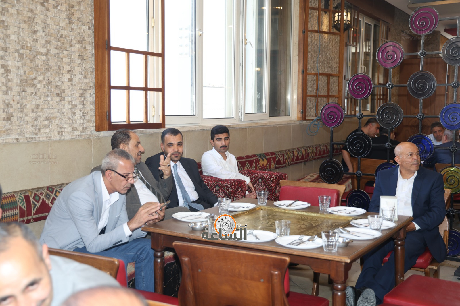 Madar Al-Saa Images 0.5634693849821786