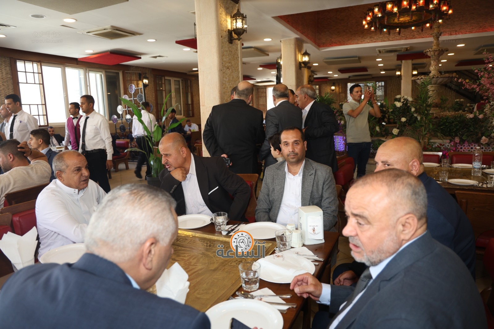 Madar Al-Saa Images 0.7379242412266248