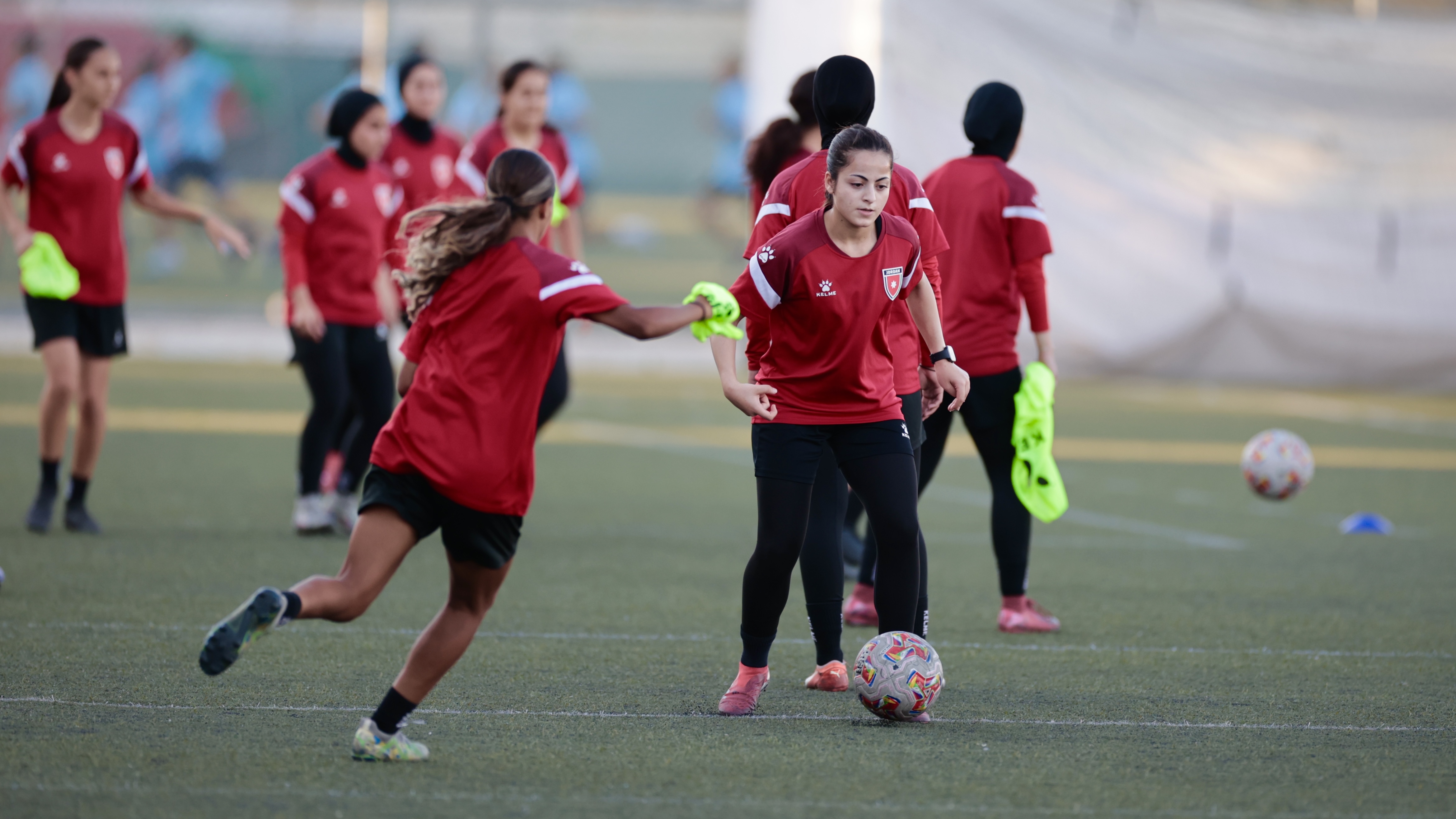 Madar Al-Saa Images 0.3285914816430805