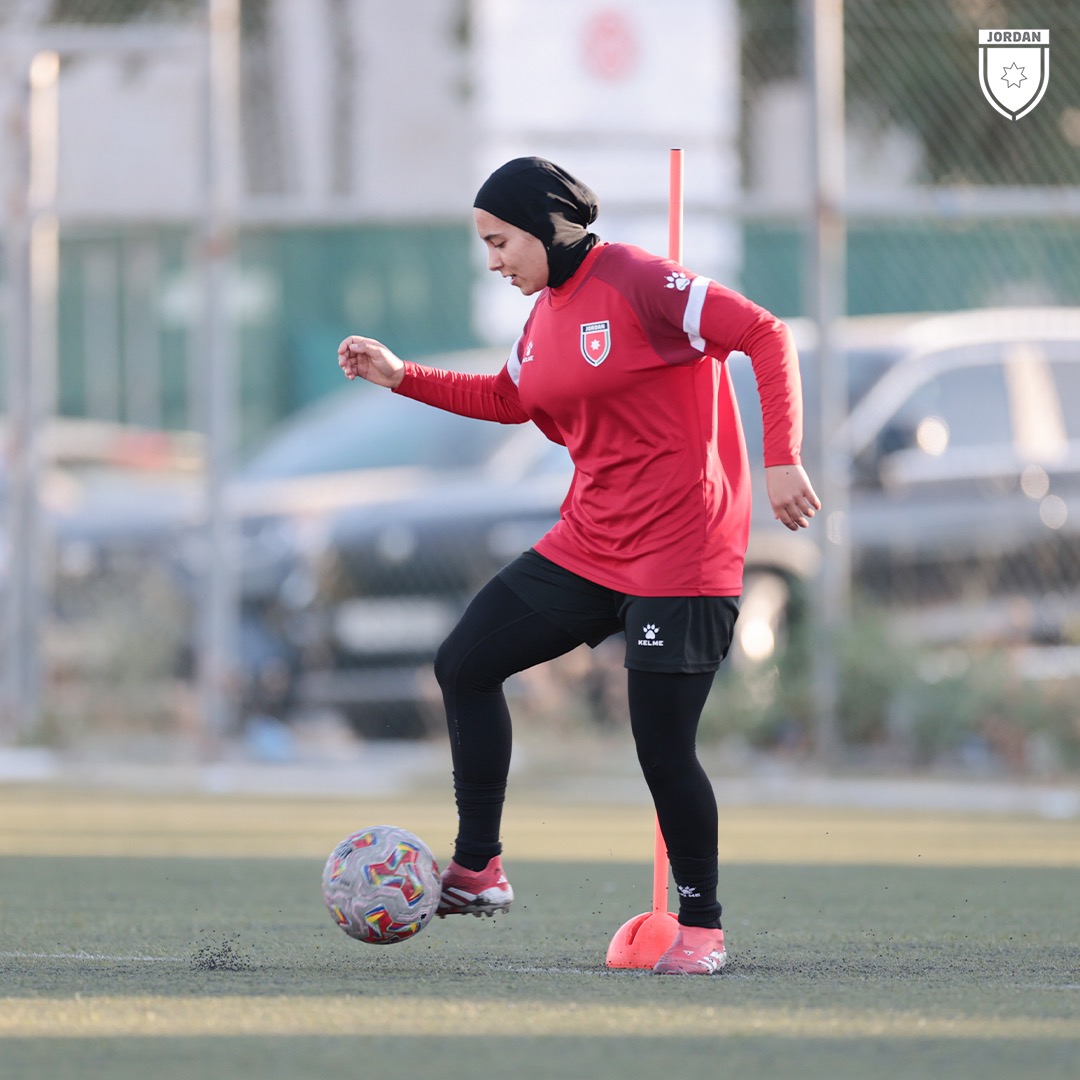 Madar Al-Saa Images 0.6244560702691249