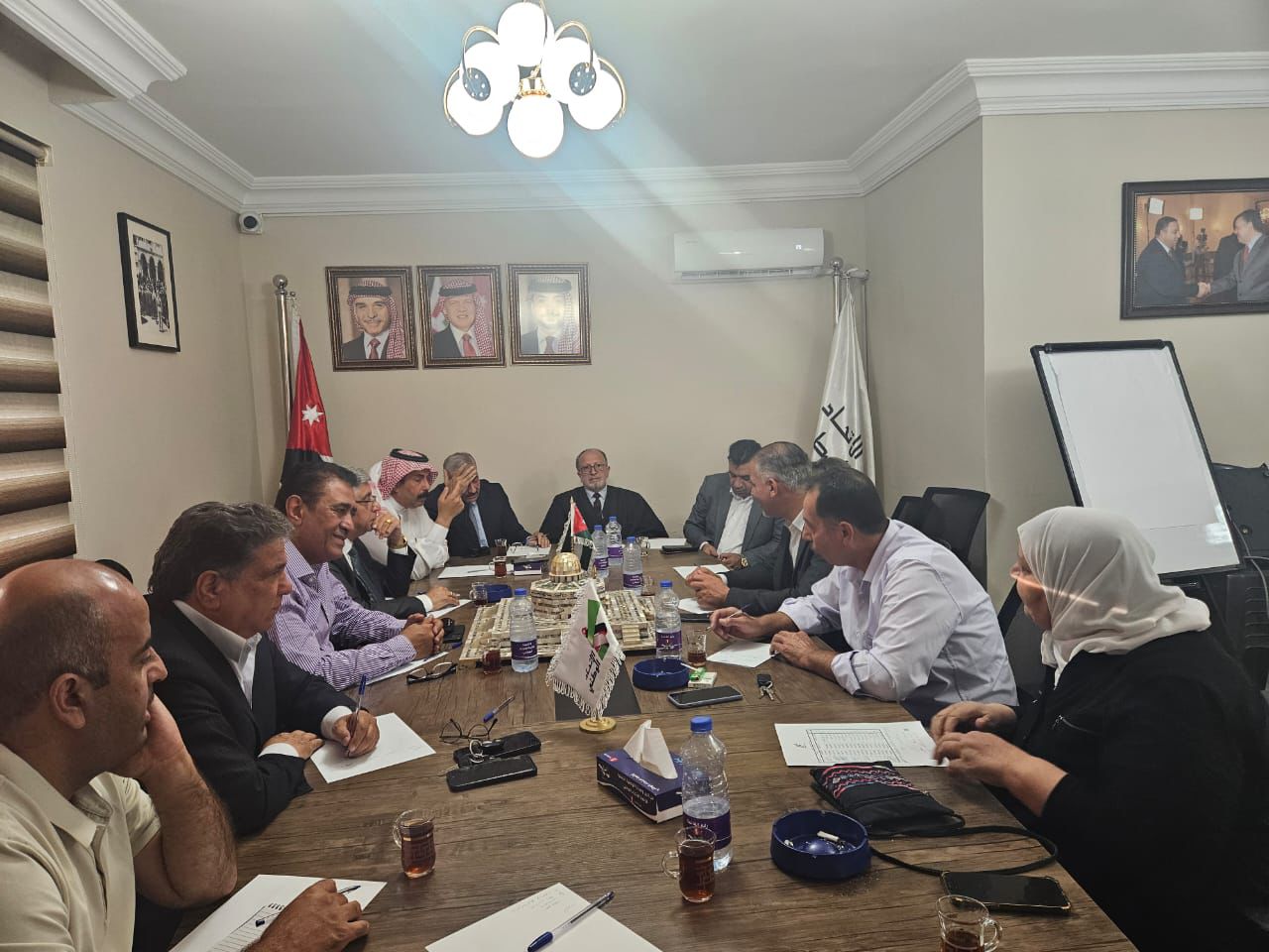 Madar Al-Saa Images 0.6073282163042181