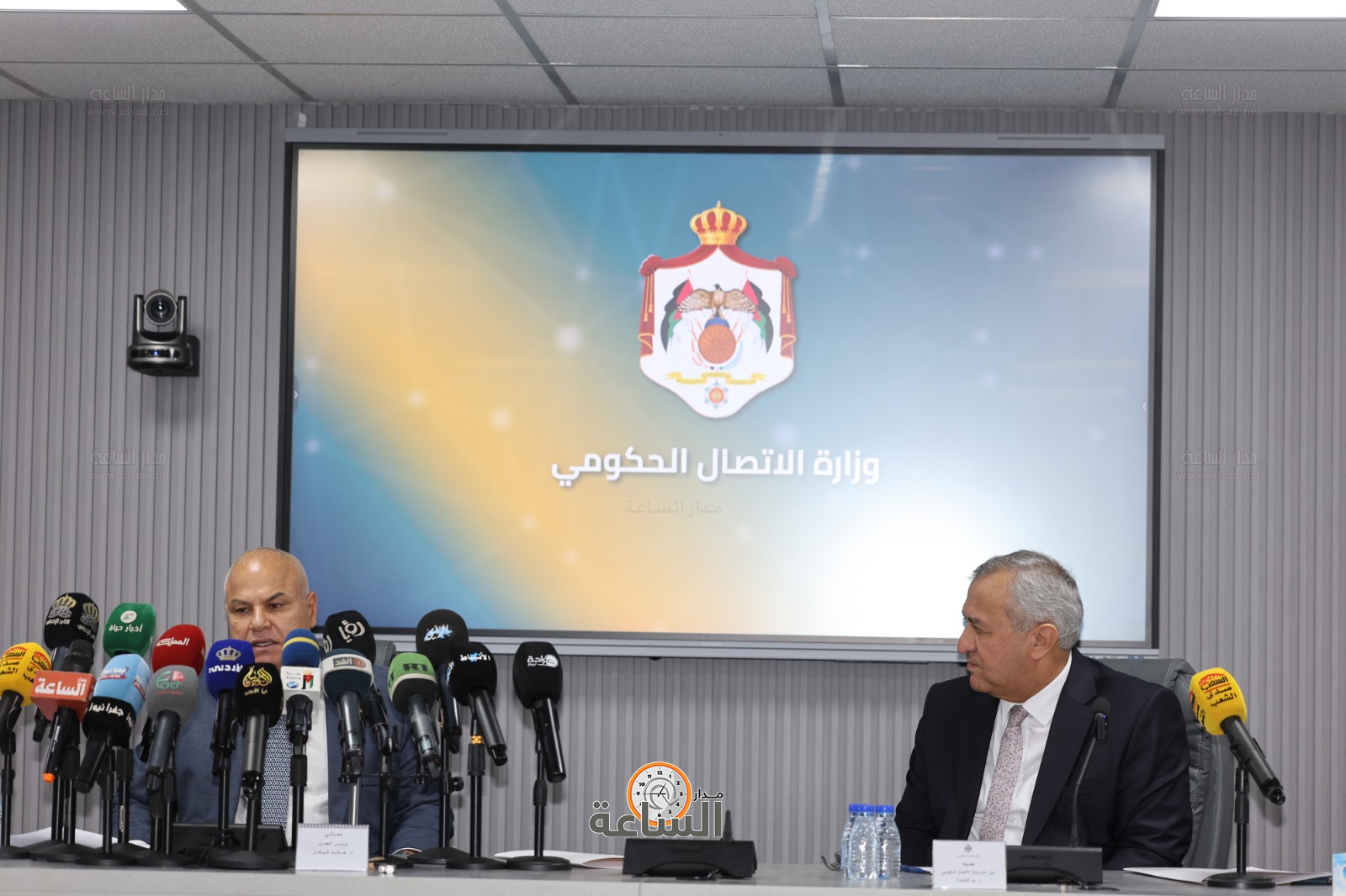 Madar Al-Saa Images 0.42494953194885865