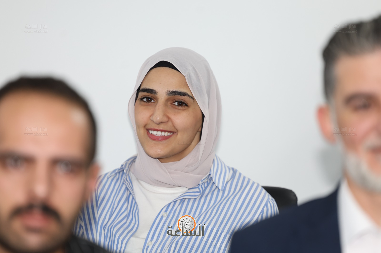 Madar Al-Saa Images 0.9963513339083666