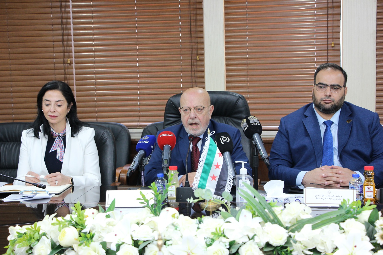 Madar Al-Saa Images 0.5617042943931575