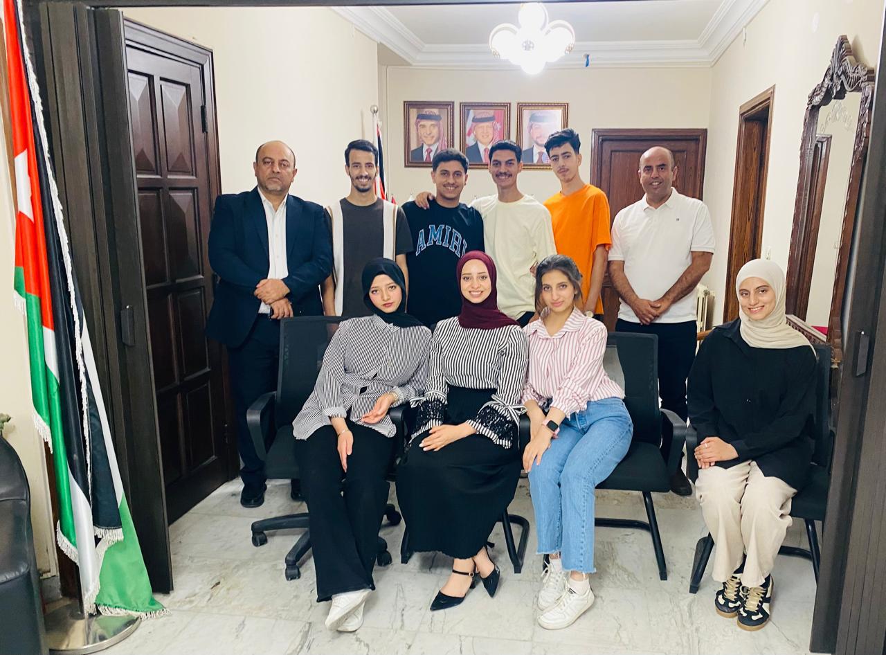 Madar Al-Saa Images 0.8867078549827656