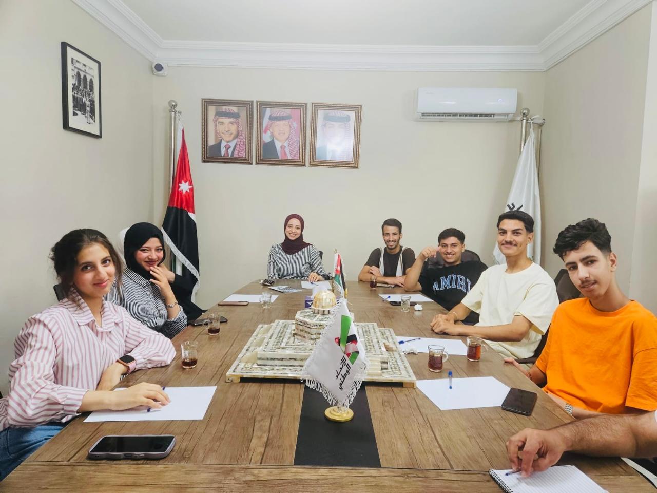 Madar Al-Saa Images 0.6598965551243983