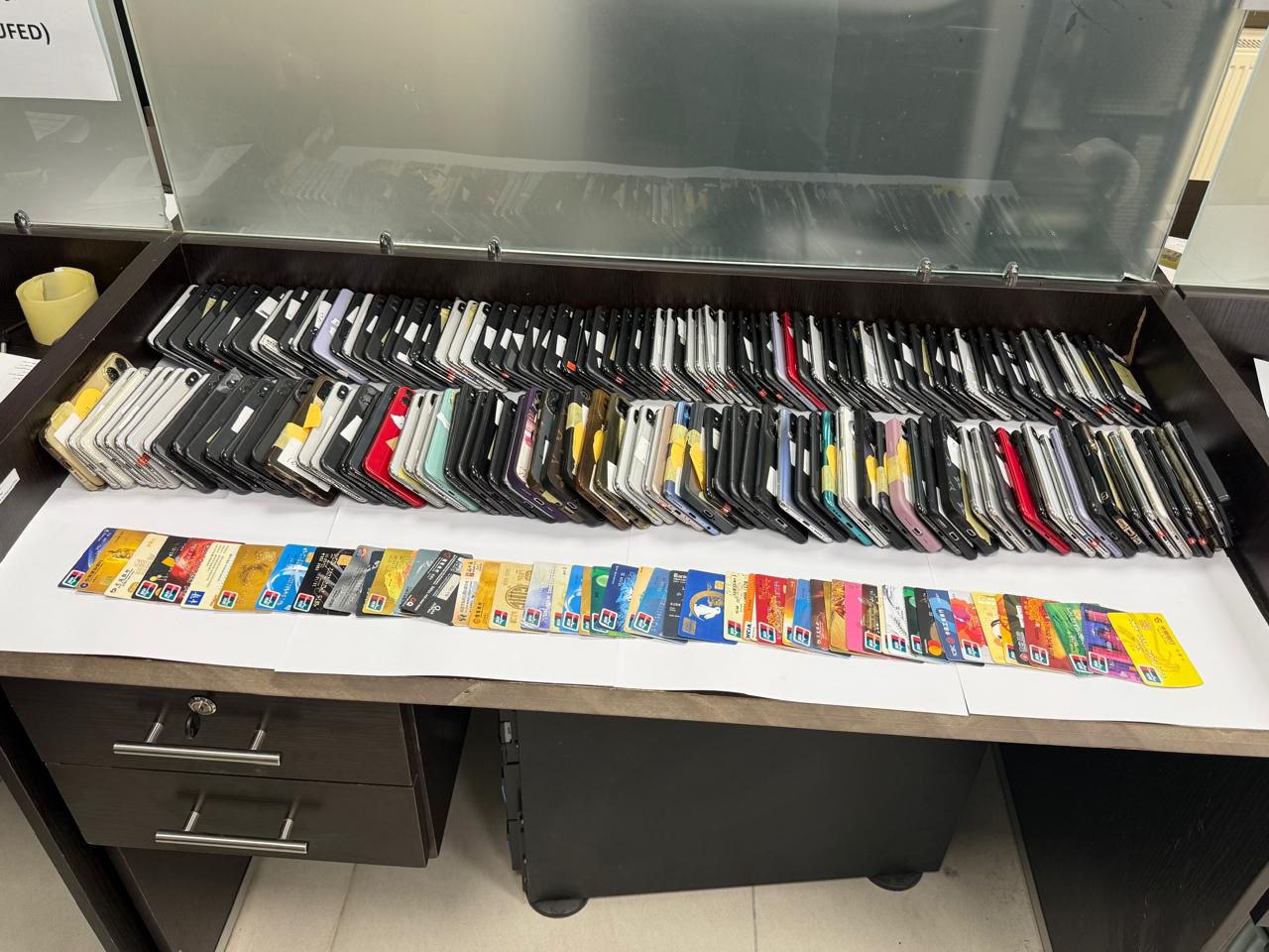 Madar Al-Saa Images 0.0239515235771236